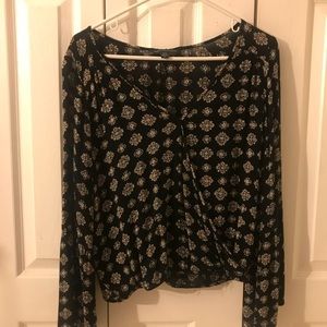 American Eagle Bell Sleeved Blouse